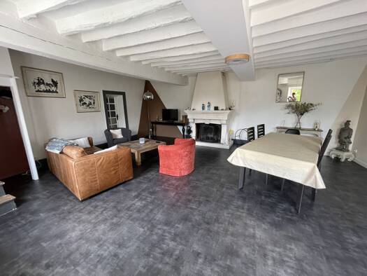 Maison à vendre 295 000 € 9 pièces 5 chambres 240 m² Voise 28700