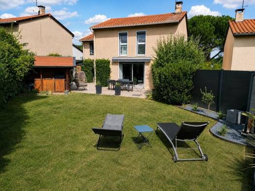Maison à vendre 649 000 € 7 pièces 5 chambres 120 m² 376 m² de terrain Le-Perollier Écully 69130