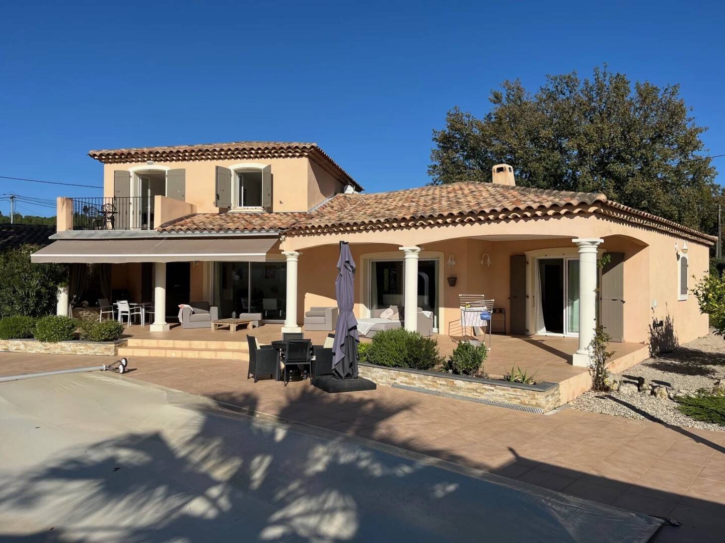 Maison à vendre, 185m², BAGNOLS EN FORET