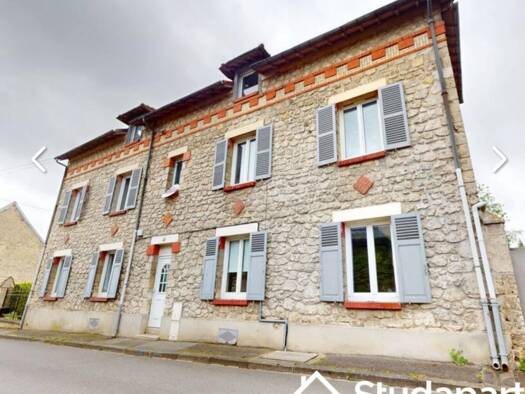 Appartement à louer 460 € 2 pièces 29 m² 2ème étage disponible dès maintenant Vailly-sur-Aisne 02370
