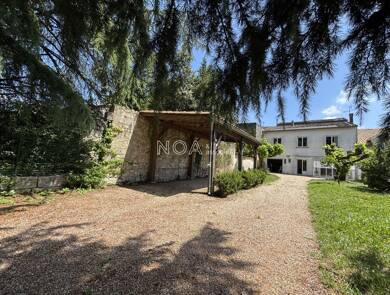 Maison à vendre 218 400 € 4 pièces 3 chambres 125 m² 585 m² de terrain Saint-Denis-de-Pile 33910