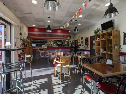 Activités diverses à vendre Fonds de commerce 248 000 € 2 pièces 360 m² de surface de vente Le Châtellier 61450