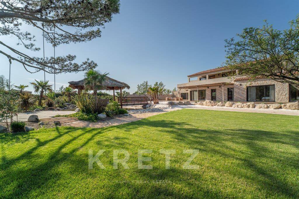Maison à vendre, 440m², EYGALIERES