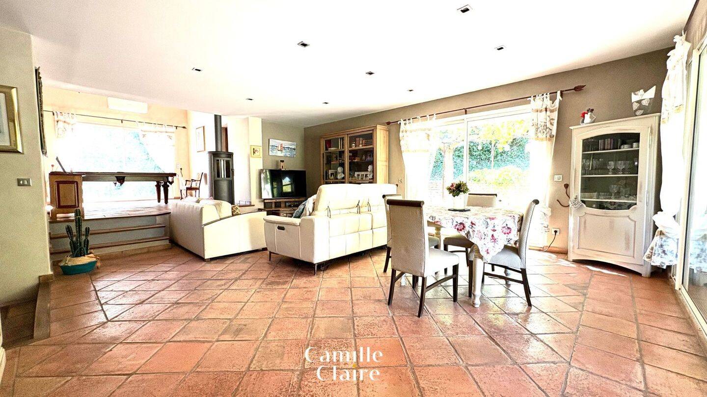 Maison à vendre, 140m², SAINT SAVOURNIN