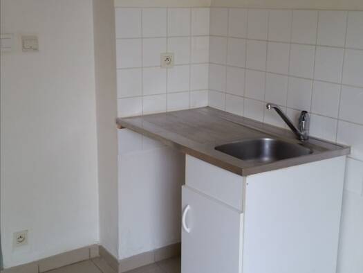 Maison à louer 446 € 3 pièces 2 chambres 78,4 m² Cronat 71140