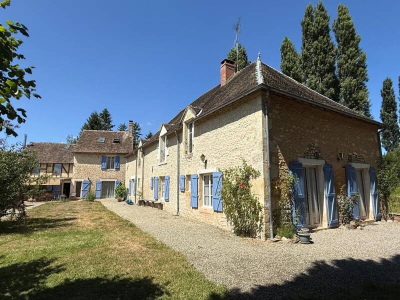 Maison à vendre, 416m², SAINT COSME EN VAIRAIS