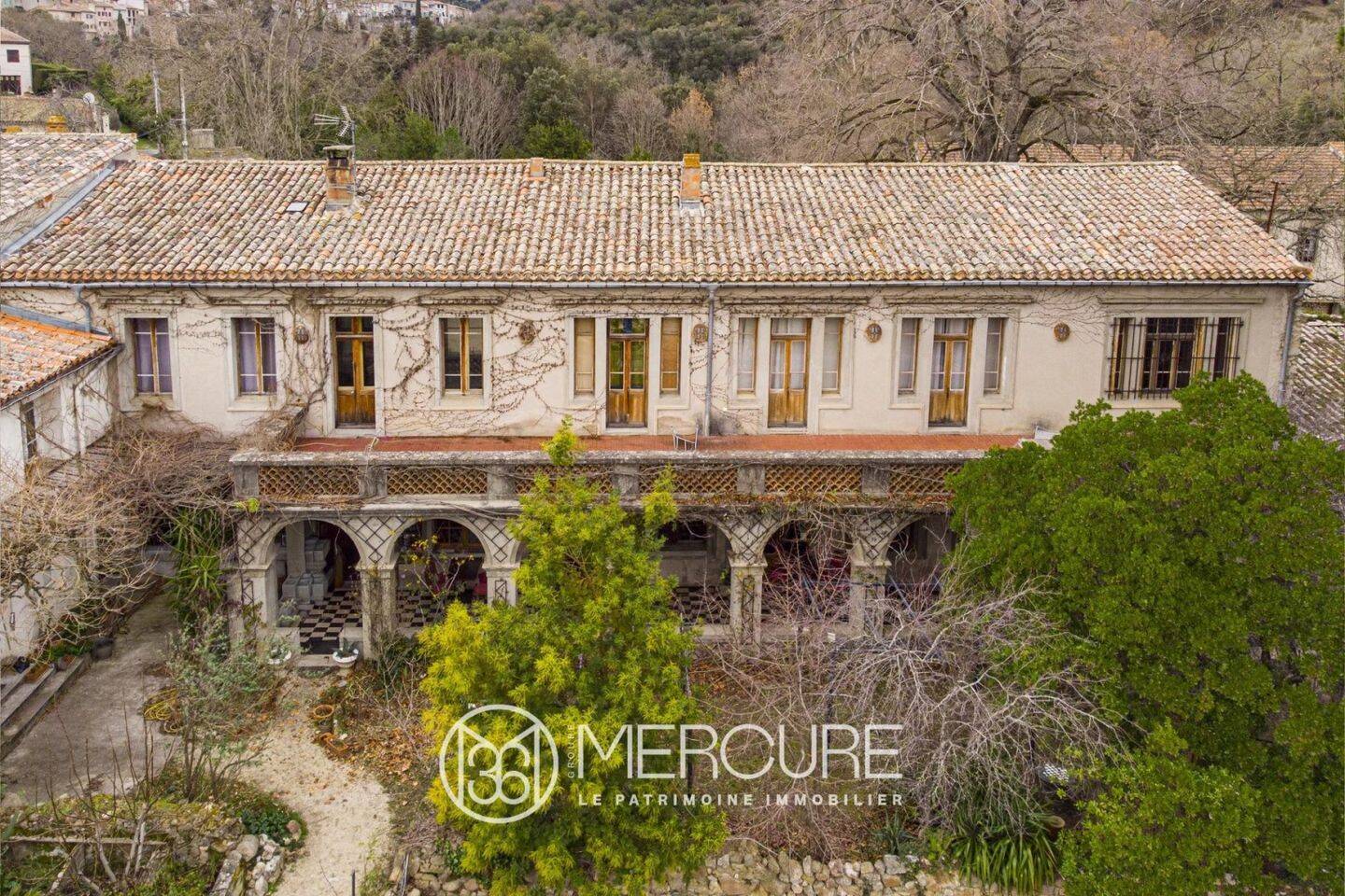 Maison à vendre, 892m², MONTOLIEU