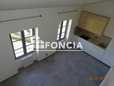 Duplex à louer 747 € 2 pièces 1 chambre 39,5 m² 2ème étage Gramenieres La Fare-les-Oliviers 13580