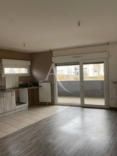 Appartement à louer 844 € 2 pièces 1 chambre 43 m² 3 étages Chessy 77700