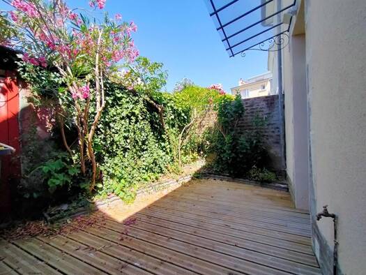 Maison à vendre 201 400 € 3 pièces 2 chambres 60 m² 57 m² de terrain Hôpital-Chasse Royale-Le Pré Le Mans 72000