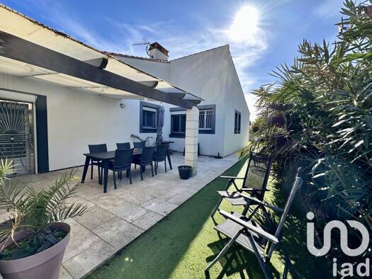 Maison de plain-pied à vendre 350 000 € 7 pièces 5 chambres 136 m² 772 m² de terrain Chateau Arnoux Château-Arnoux-Saint-Auban 04160