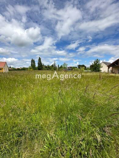 Terrain constructible à vendre 47 000 € 708 m² de terrain Antoigne Chatellerault 86100