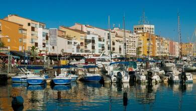 Appartement à vendre 342 000 € 2 pièces 1 chambre 45 m² RDC/4 Le Cap d'Agde Cap d'Agde 34300
