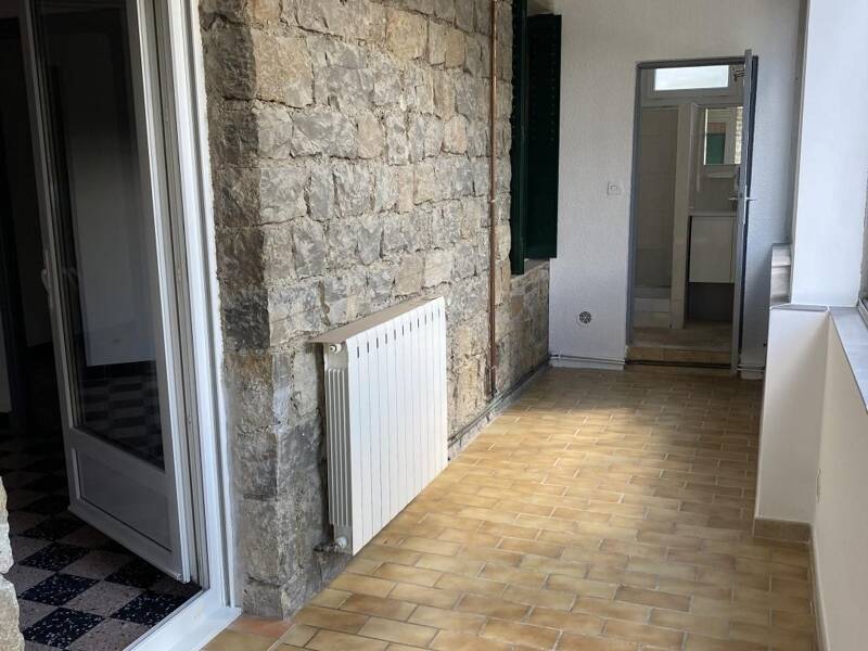 Maison à louer, 64m², SAINT JULIEN LES ROSIERS