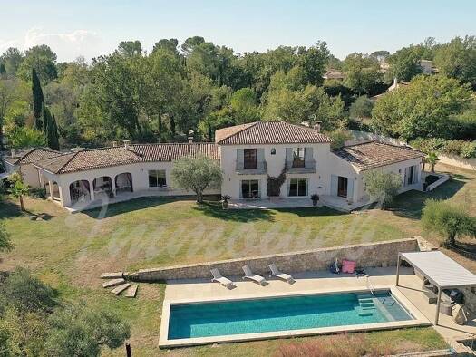 Villa à vendre 1 669 000 € 8 pièces 5 chambres 325 m² 3 761 m² de terrain Fayence 83440