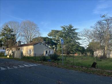 Maison de plain-pied à vendre 140 000 € 5 pièces 4 chambres 115 m² 3 096 m² de terrain Reaup Lisse 47170