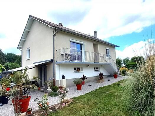 Maison à vendre 189 000 € 6 pièces 3 chambres 134,38 m² 1 121 m² de terrain Sud Condat-sur-Vienne 87920