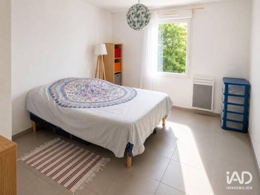 Appartement à vendre 133 000 € 2 pièces 1 chambre 41 m² RDC/2 Clémenceau-Pontac-Sallegourde-Pont de Langon Villenave-d'Ornon 33140