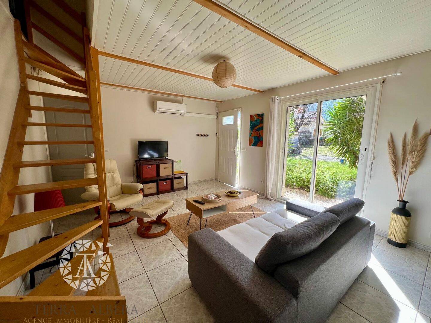 Maison à vendre, 360m², LAROQUE DES ALBERES