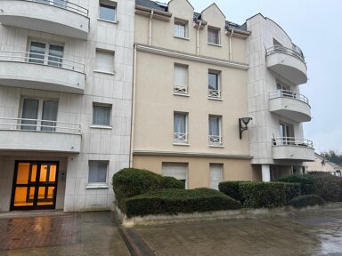 Appartement à louer 970 € 2 pièces 1 chambre 46 m² étage RDC/4 Montesson 78360