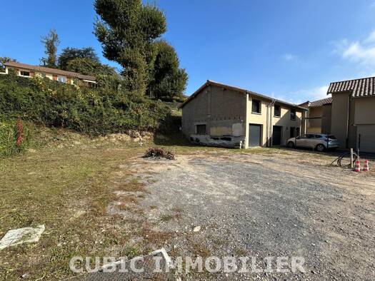Terrain à vendre 130 000 € 340 m² de terrain Guéreins 01090