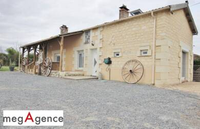 Maison à vendre 161 900 € 5 pièces 3 chambres 70 m² 2 765 m² de terrain Montreuil-Bellay 49260