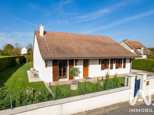 Maison de plain-pied à vendre 235 000 € 5 pièces 4 chambres 100 m² 750 m² de terrain Saint-Prest 28300