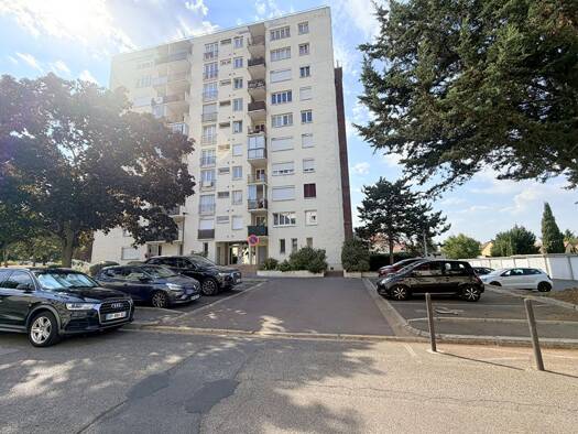 Appartement à vendre 180 000 € 3 pièces 2 chambres 60,31 m² Étage 5/9 Vieux Marché-Claude Bonne Franconville 95130