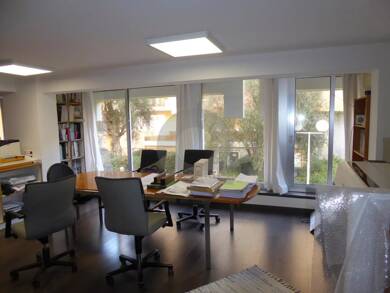Local commercial à vendre 588 000 € 160,7 m² de surface de vente Menton 06500