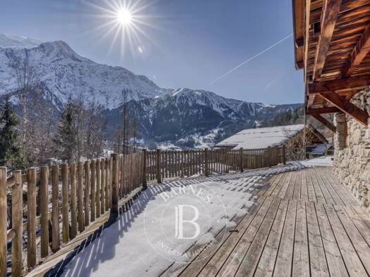 Chalet à vendre 995 000 € 4 pièces 3 chambres 100,3 m² 706 m² de terrain Les Houches 74310