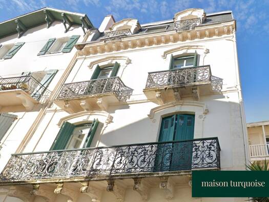 Appartement à vendre 243 800 € 2 pièces 1 chambre 30,56 m² Étage 1/3 Biarritz 64200