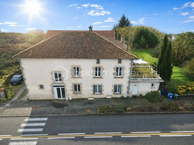 Maison à vendre, 125m², PEYRILHAC