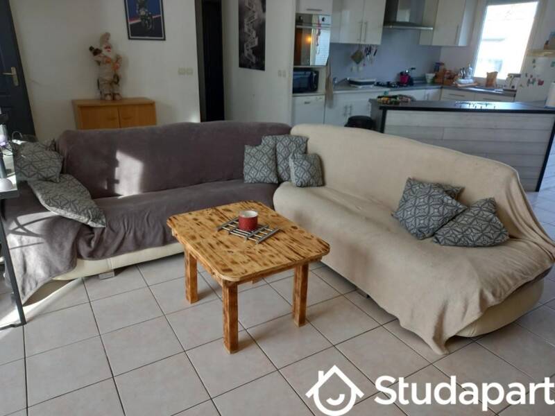 Maison à louer, 125m², COURCY AUX LOGES