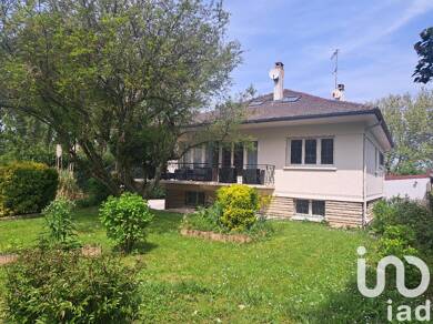 Maison à vendre 495 000 € 7 pièces 4 chambres 191 m² 1 065 m² de terrain Saint-Soupplets 77165