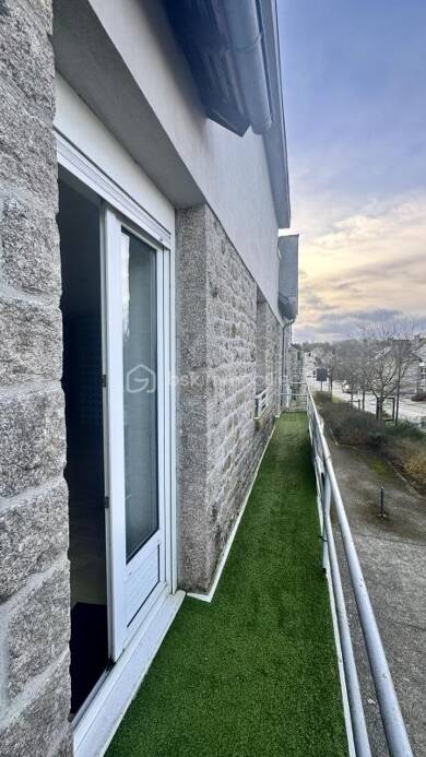Appartement à vendre 239 950 € 4 pièces 2 chambres 111 m² Dernier étage, Étage 1/1 Fontaines-Les Salesiens Dinan 22100