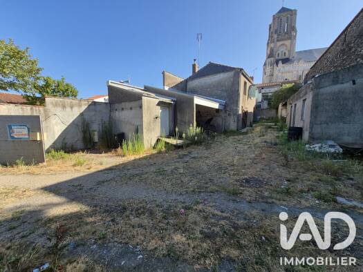 Maison à vendre 97 000 € 4 pièces 3 chambres 85 m² 395 m² de terrain Saint-Étienne-du-Bois 85670
