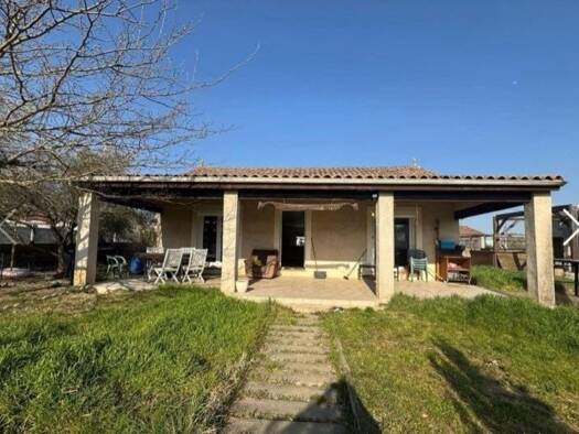 Maison de plain-pied à vendre 175 000 € 2 pièces 1 chambre 61 m² 774 m² de terrain Bouloc 31620