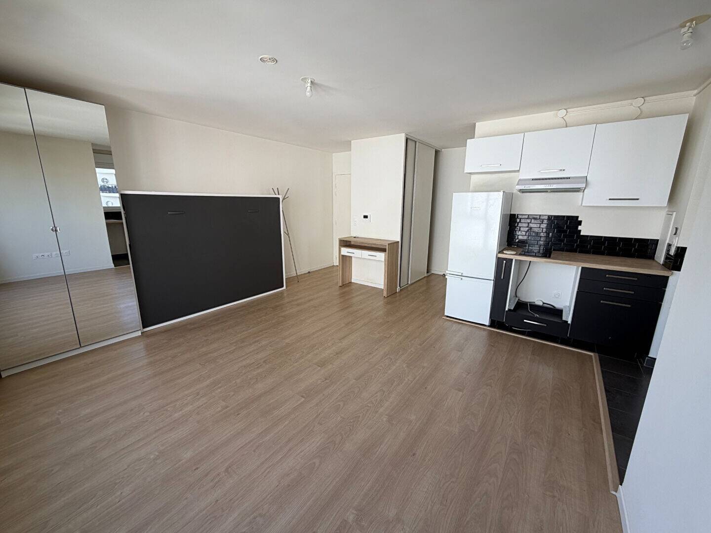 Maison à louer, 30m², LE PERREUX SUR MARNE