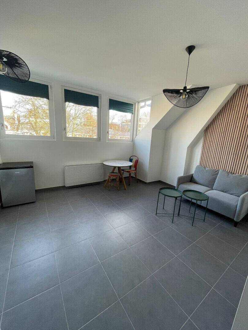 Maison à louer, 25m², VERSAILLES