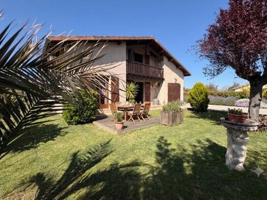 Maison à vendre 200 000 € 5 pièces 4 chambres 112 m² 610 m² de terrain Barcelonne-du-Gers 32720