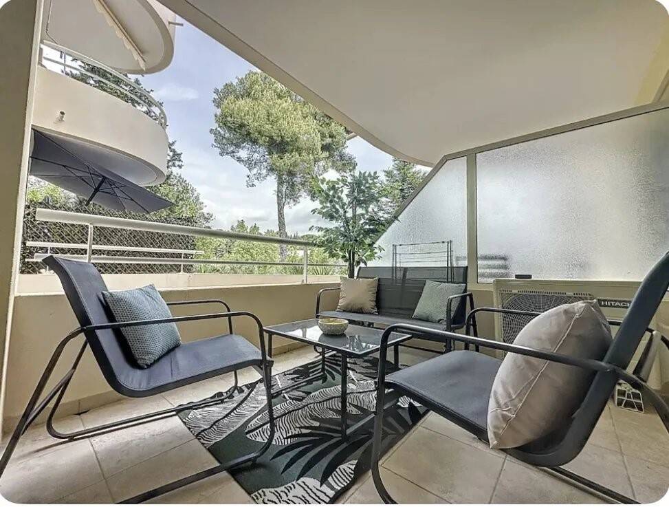 Maison à louer, 43m², CANNES