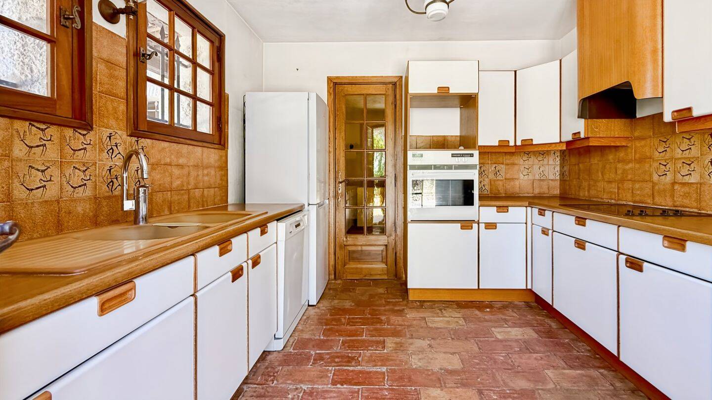 Maison à vendre, 215m², TOURRETTES SUR LOUP