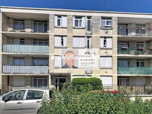 Appartement à vendre 150 000 € 3 pièces 2 chambres 53,57 m² 3 étages Allée de la Tour Villemomble 93250