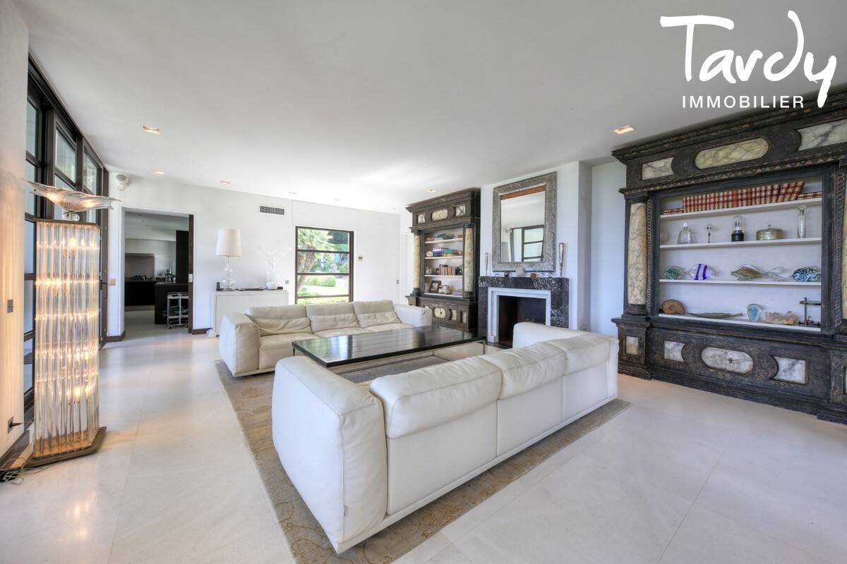 Maison à vendre, 404m², SAINT TROPEZ