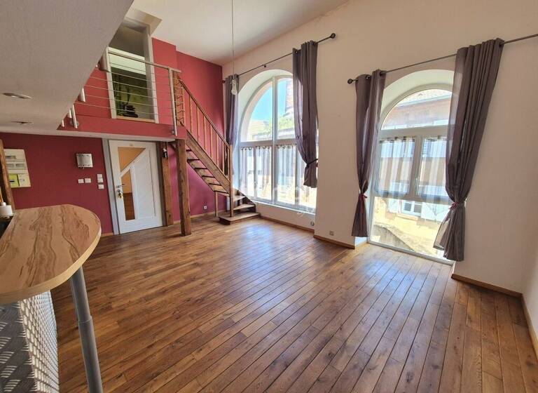 Duplex à vendre 159 500 € 3 pièces 2<br/>chambres 72 m²<br/>superficie 3/2<br/>étage Bouxwiller 67330