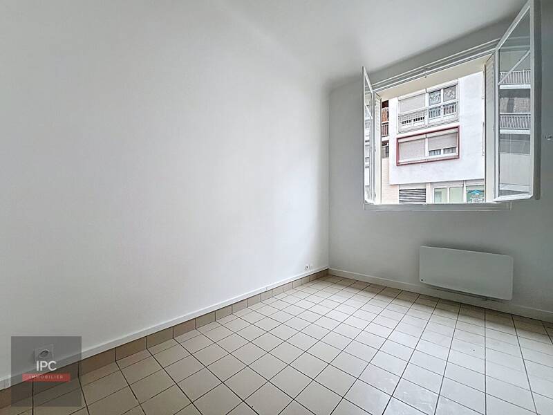 Maison à louer, 17m², CLICHY