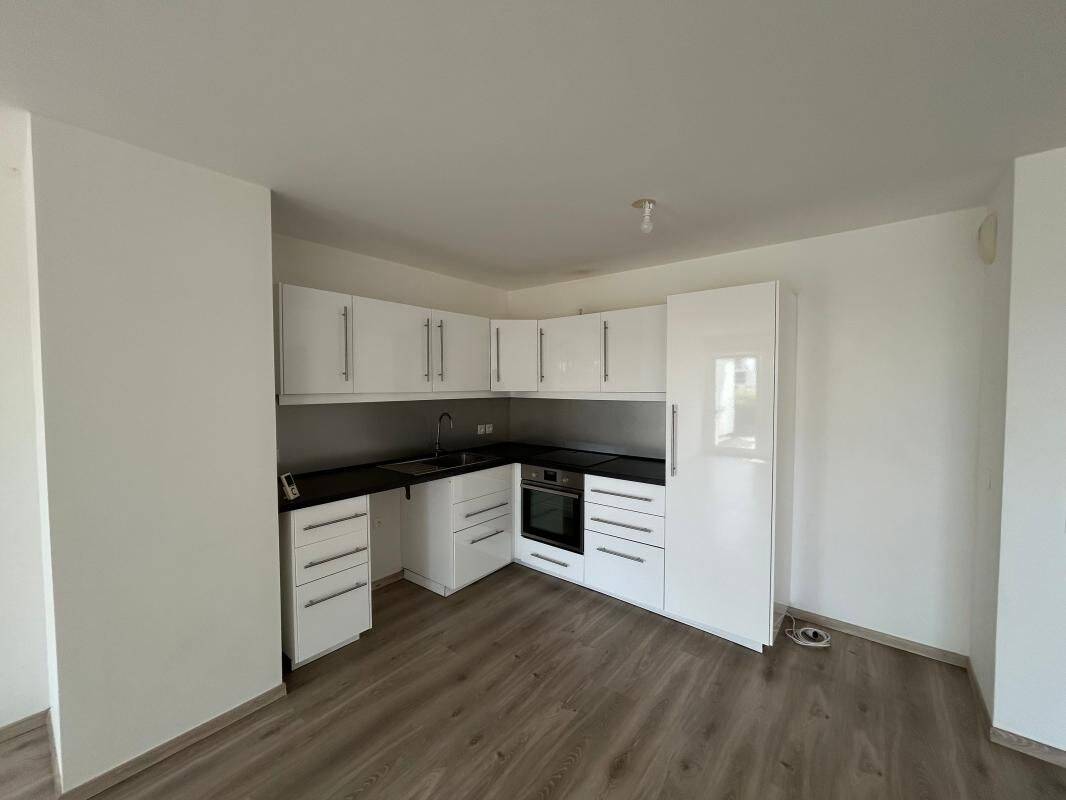 Maison à louer, 76m², VANNES