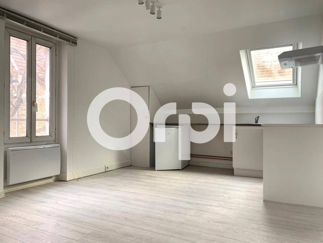 Maison à louer, 15m², SAINT MAUR DES FOSSES