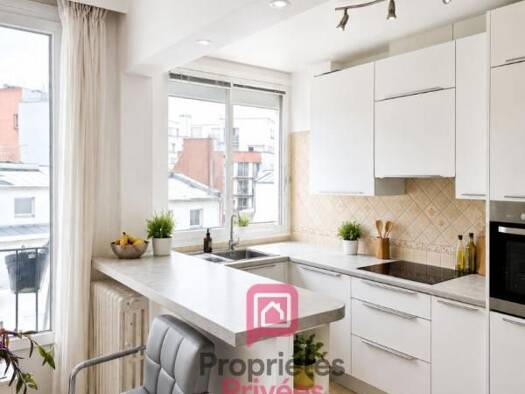 Appartement à vendre 530 000 € 4 pièces 3 chambres 66 m² Étage 5/8 Georges Brassens Paris 15ème arrondissement 75015