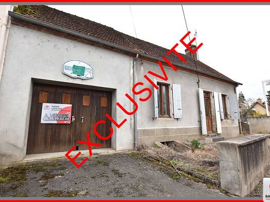 Maison à vendre 23 000 € 5 pièces 2 chambres 60,66 m² 430 m² de terrain Jaligny-sur-Besbre 03220